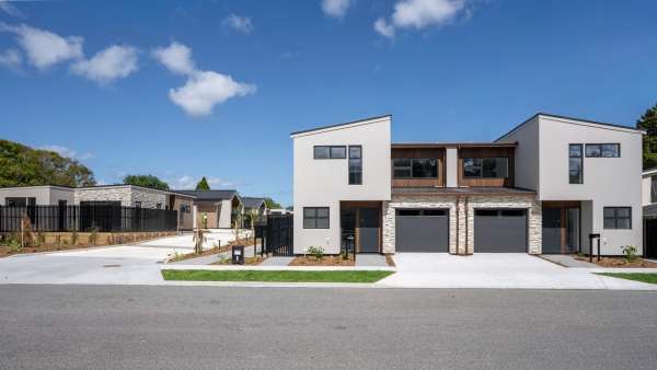 Ngārara Villas